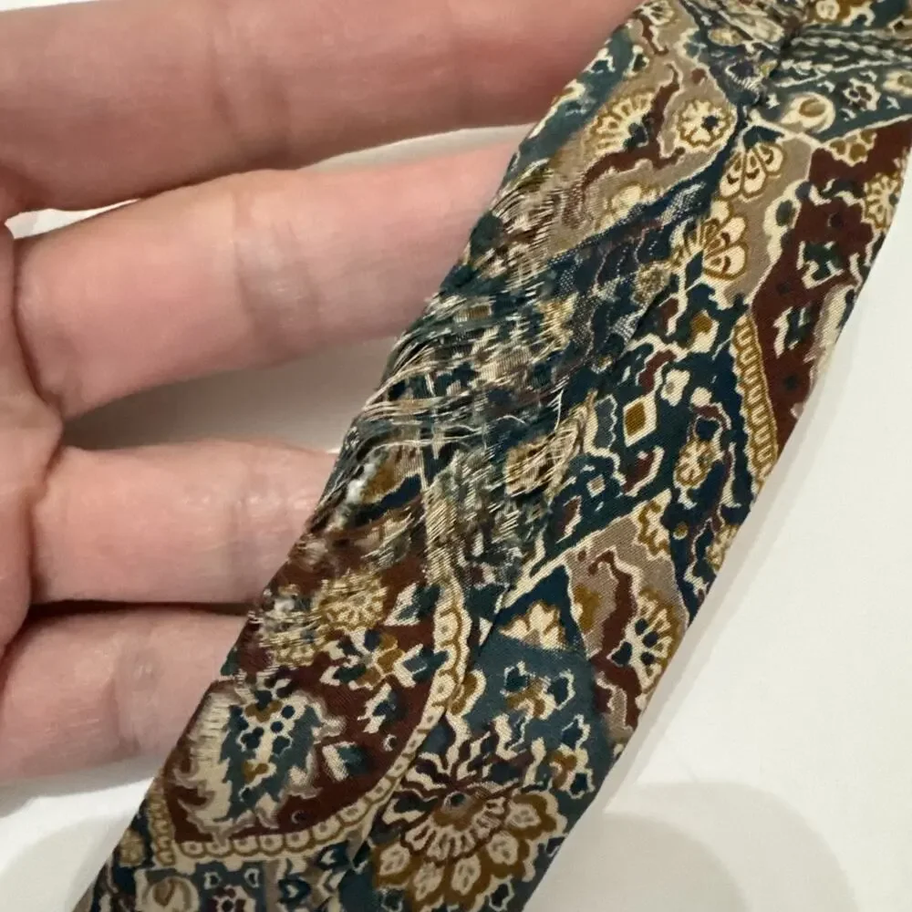 Christian Dior Monsieur Men’s Silk Tie Paisley Made In USA WPL 125 “Read”